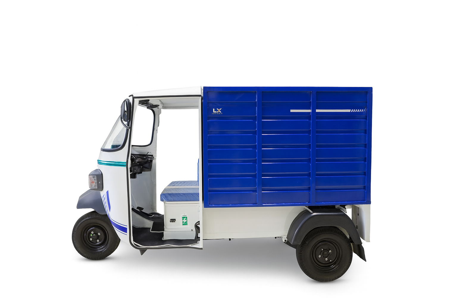 Luxus Green EV 3-Wheeler - Image 4